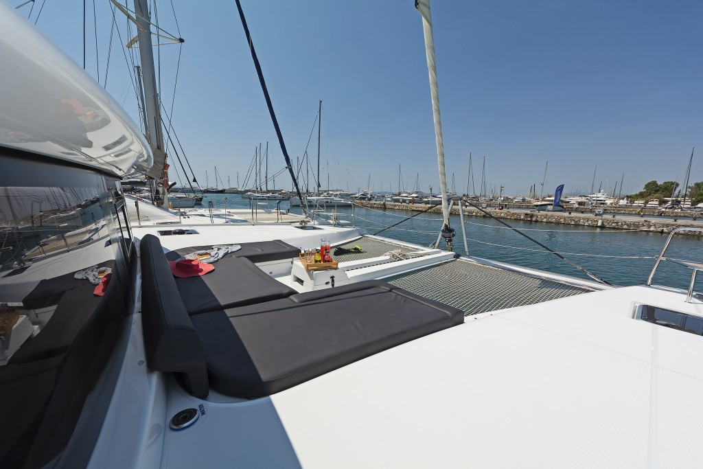 Yacht LAGOON - 46 "Emmelia"