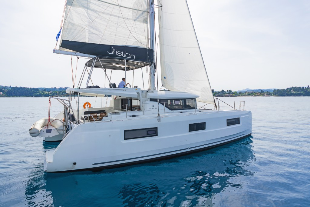 Yacht LAGOON - 46 "If"