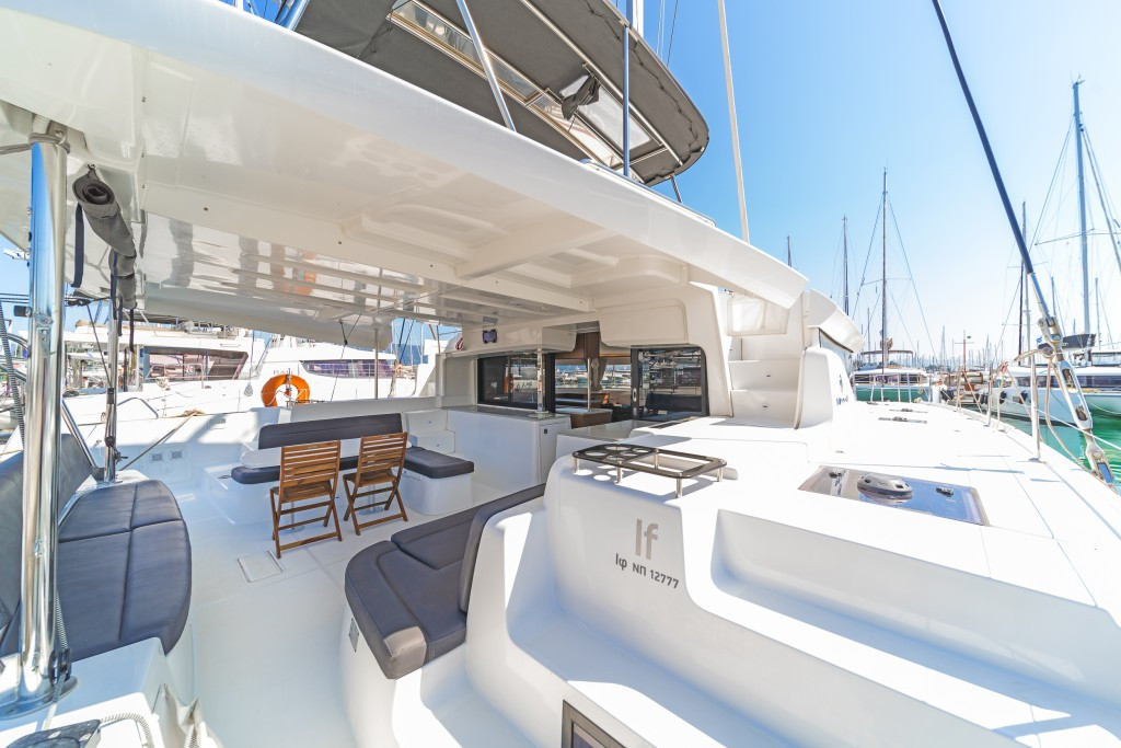 Yacht LAGOON - 46 "If"