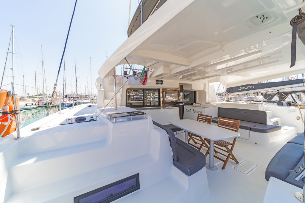 Yacht LAGOON - 46 "If"