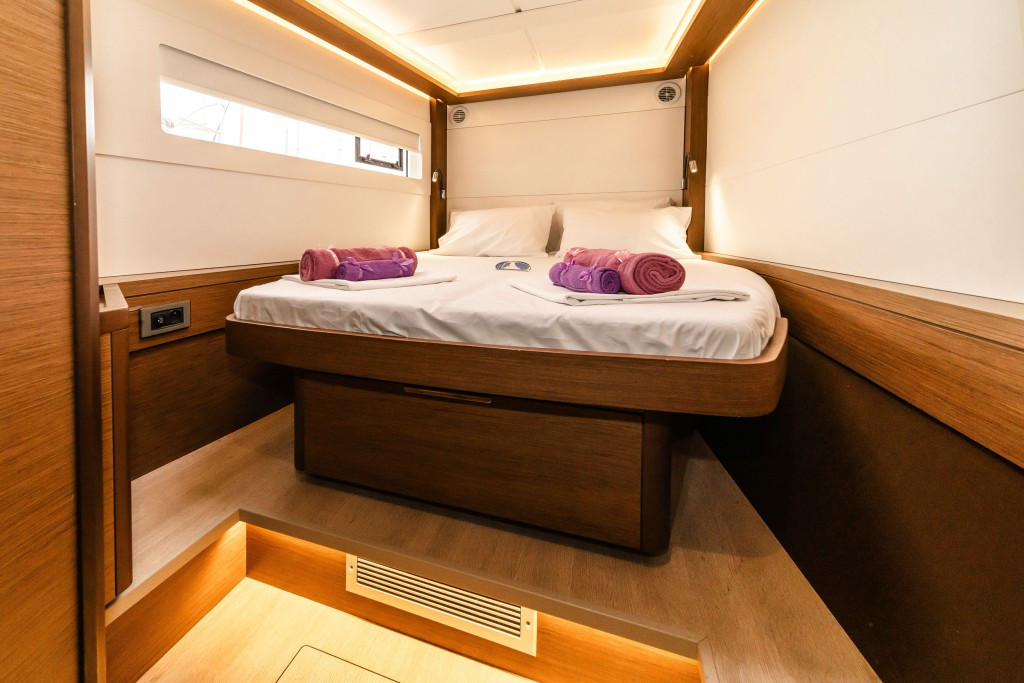 Yacht LAGOON - 46 "Pegasus"