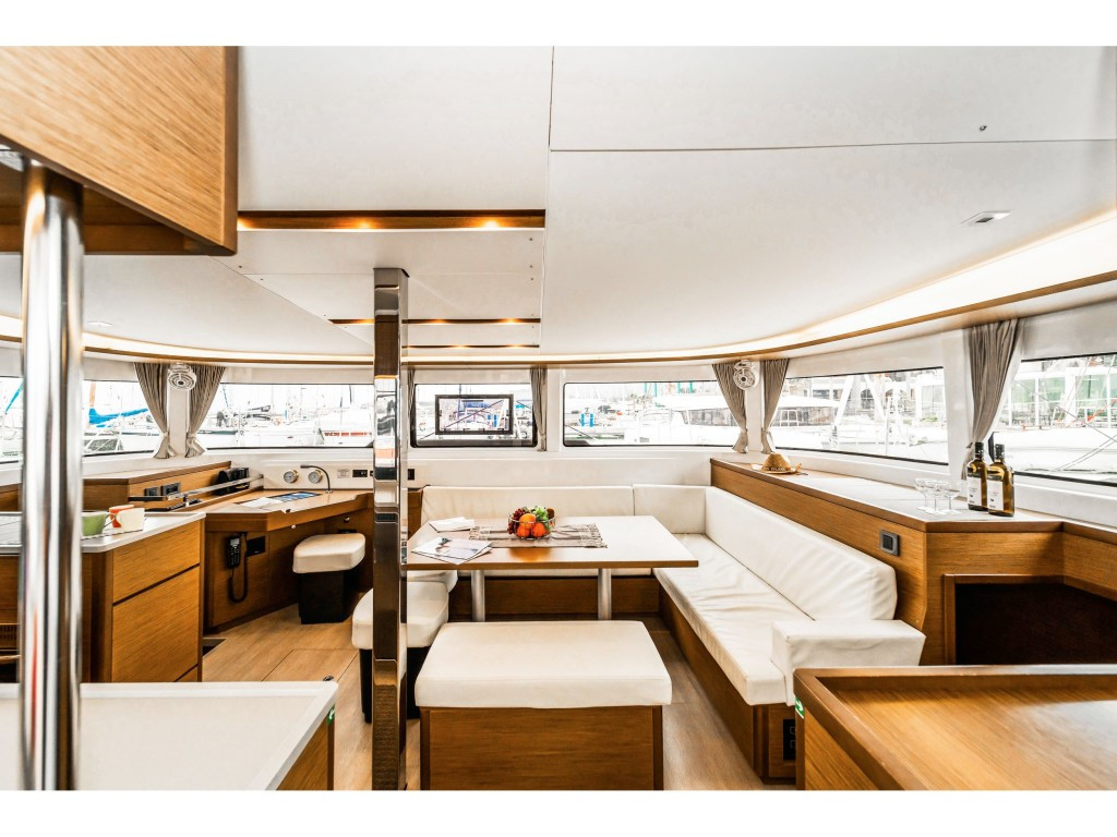Yacht LAGOON - 46 "Harmony"