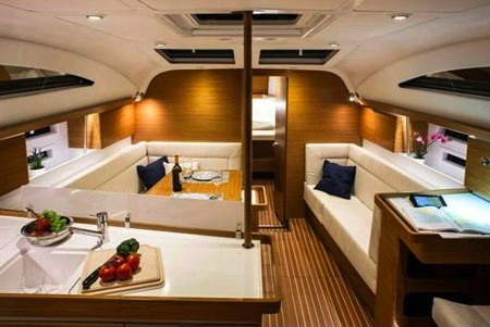 Yacht ELAN - Impression 45 "Princess Tena"