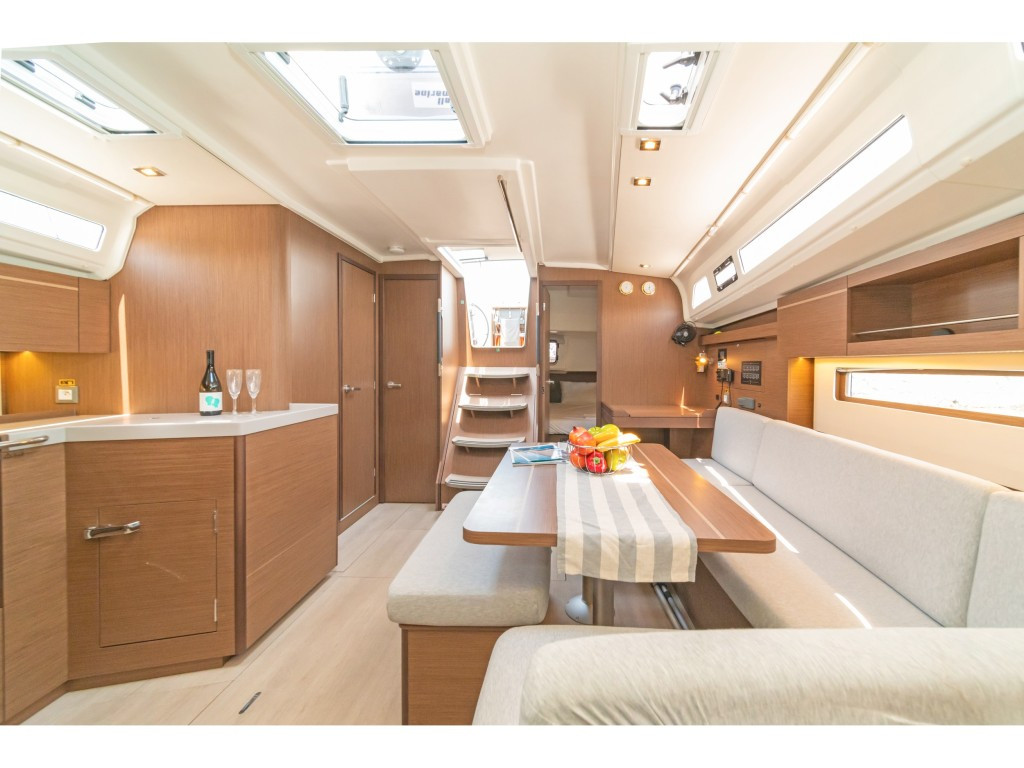 Yacht BENETEAU - Oceanis 40.1 "Ariadne"