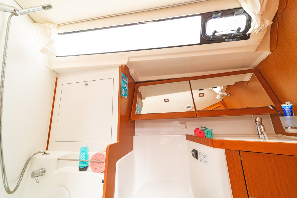 Yacht BENETEAU - Oceanis 41 "Huschel II"