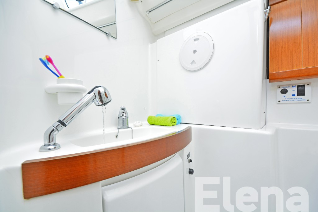 Yacht BENETEAU - Oceanis 43 "Elena"