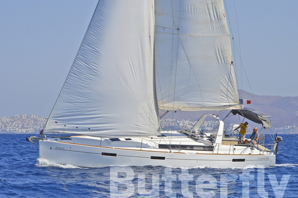 Yacht BENETEAU - Oceanis 45 "Butterfly"