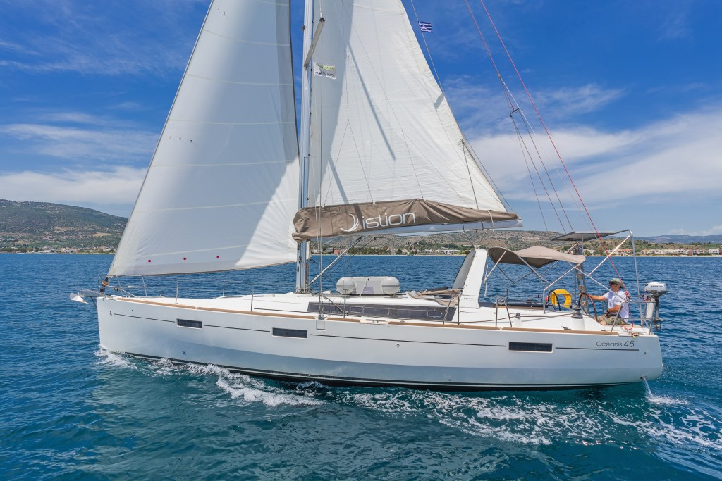 Yacht BENETEAU - Oceanis 45 "Quantum"