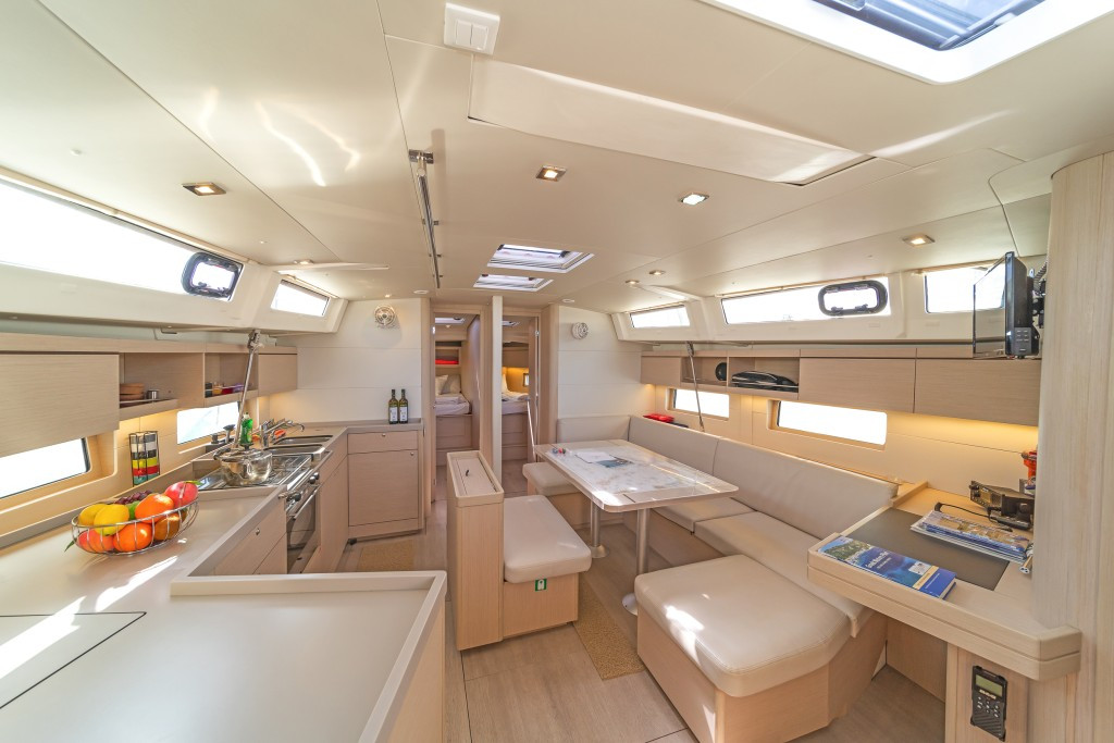 Yacht BENETEAU - Oceanis 46.1 "Beautiful Helen"