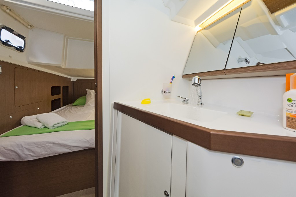 Yacht BENETEAU - Oceanis 46.1 "Salty Kiss"