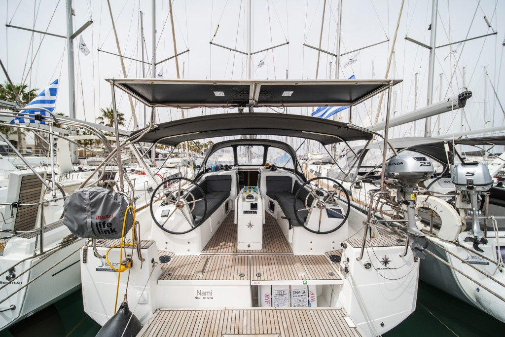 Yacht JEANNEAU - Sun Odyssey 410 "Nami"