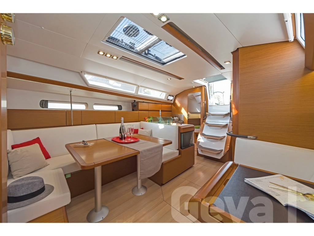 Yacht JEANNEAU - Sun Odyssey 419 "Geva I"