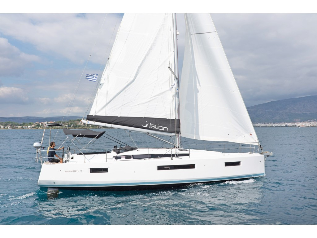 Yacht JEANNEAU - Sun Odyssey 440 "Jolly Roger"