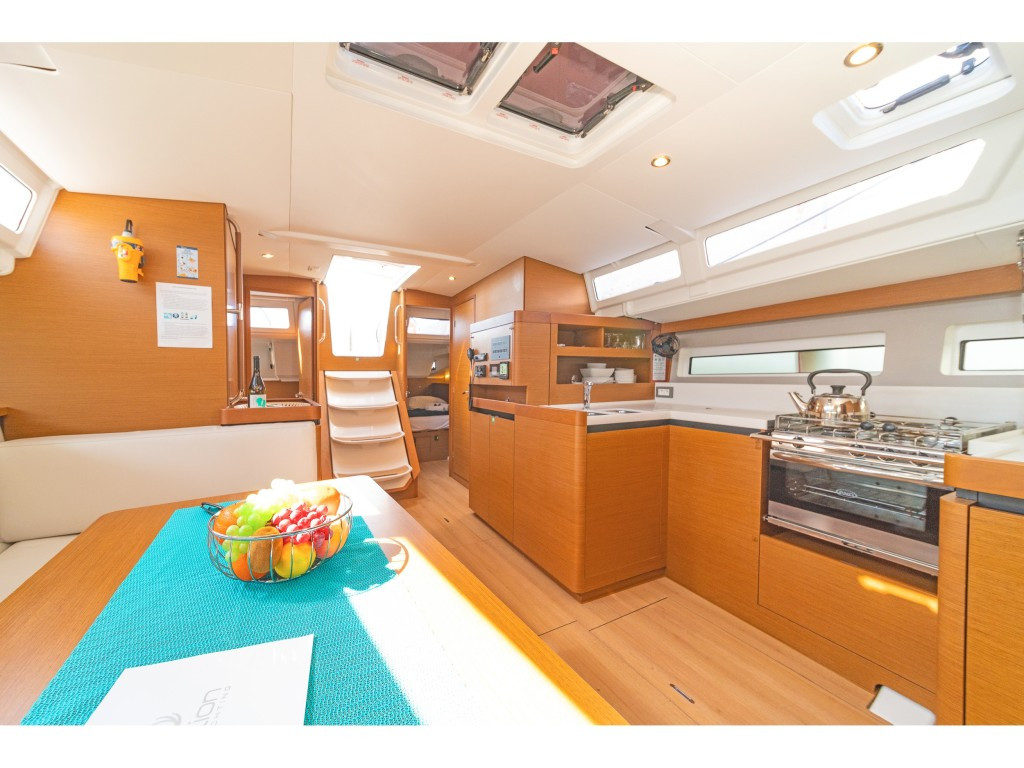 Yacht JEANNEAU - Sun Odyssey 490 "Capt. Jack Sparrow"