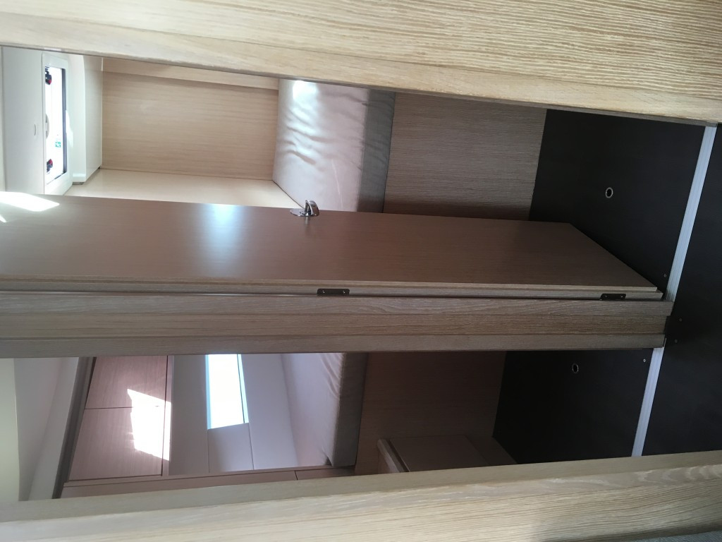 Yacht BAVARIA - C45 "Red Horizon"