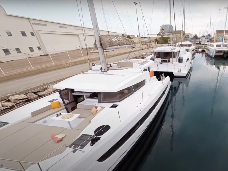 Yacht CATANA - Bali 4.2 "Persona Grata"