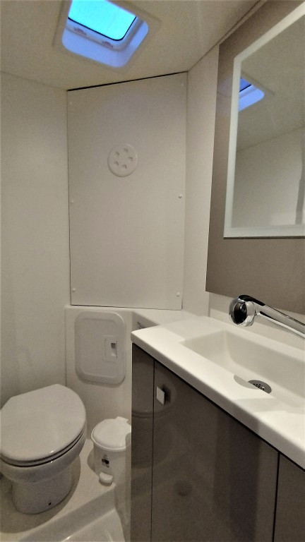 Yacht FOUNTAINE PAJOT - Isla 40 "Joy"