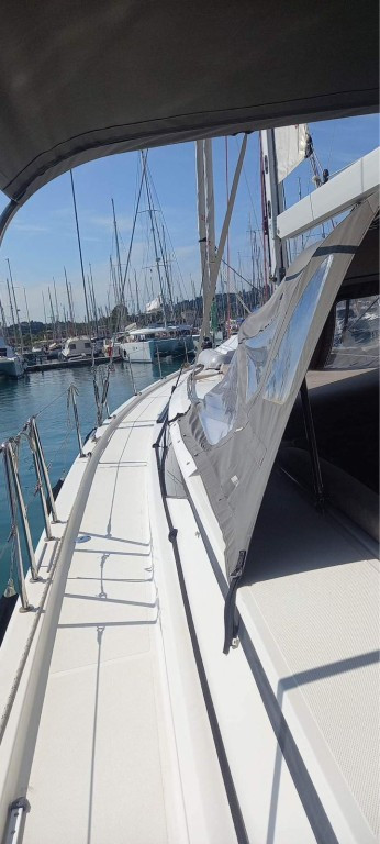 Yacht BAVARIA - C57 Style "Pinot Blanc"