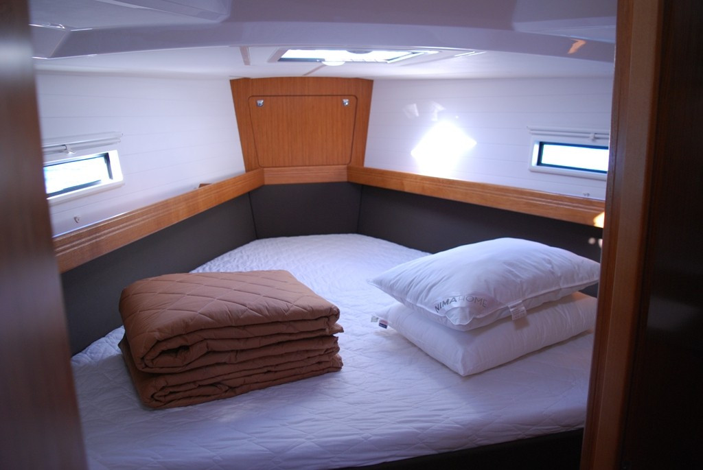 Yacht BAVARIA - Cruiser 41 ""