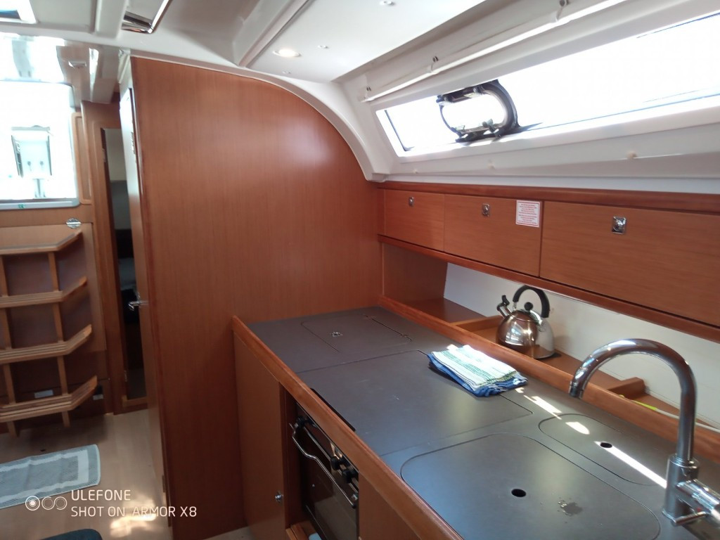 Yacht BAVARIA - Cruiser 41 "Ariti"