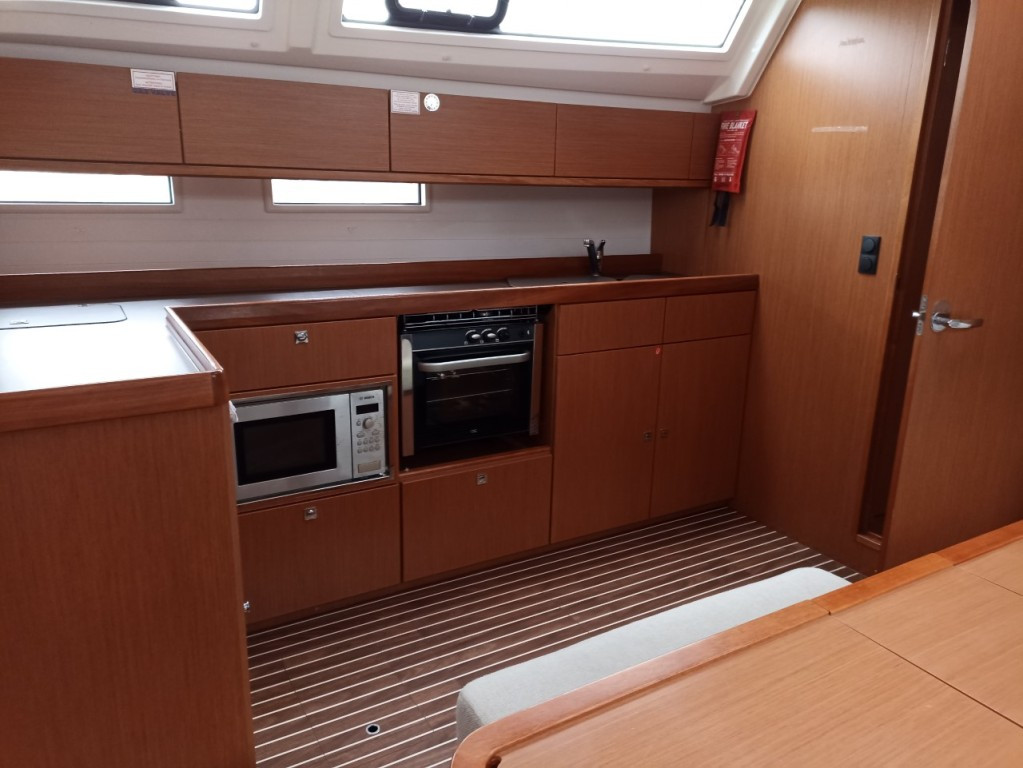 Yacht BAVARIA - Cruiser 46 ""