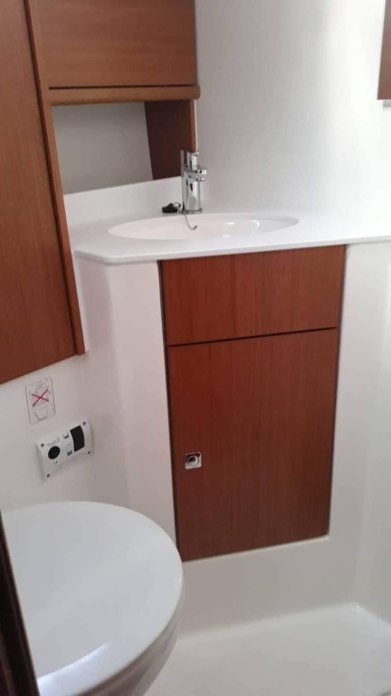 Yacht BAVARIA - Cruiser 46 Style ""