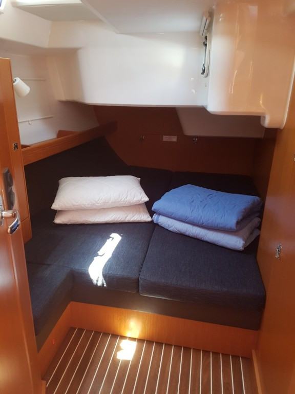 Yacht BAVARIA - Cruiser 51 ""