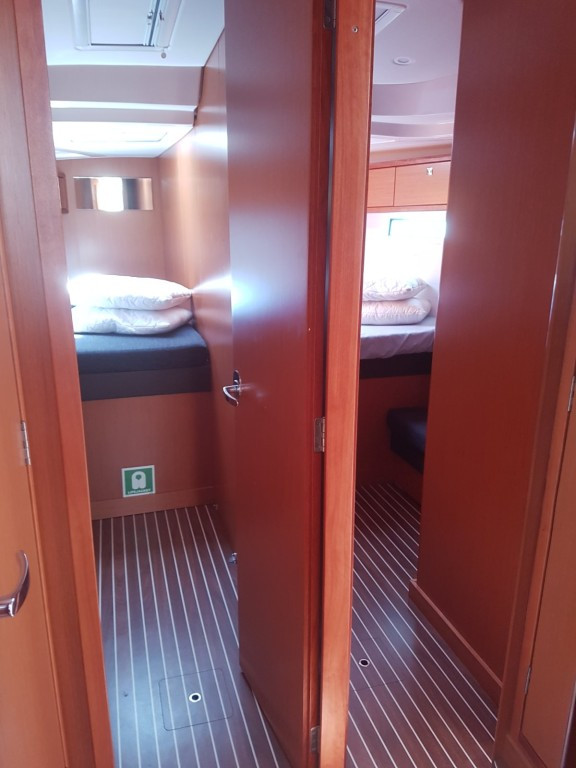 Yacht BAVARIA - Cruiser 51 ""