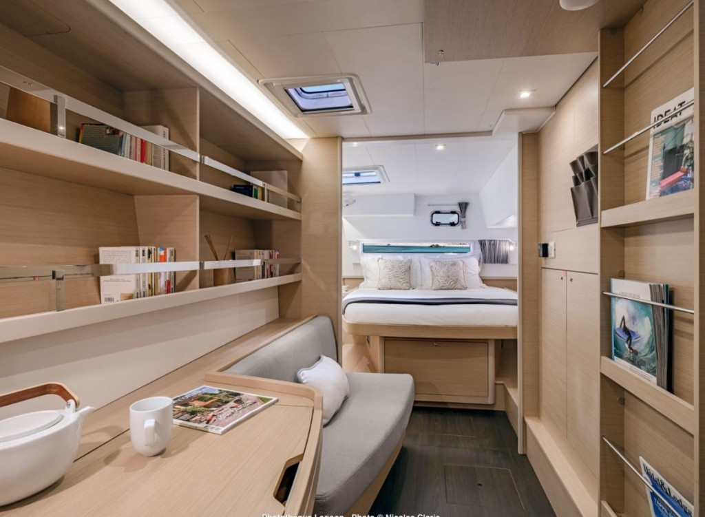 Yacht LAGOON - 42 ""