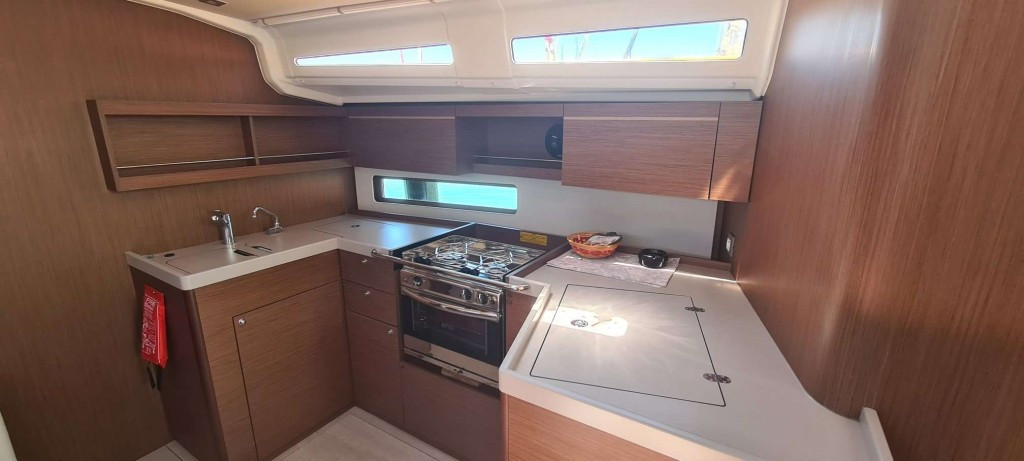 Yacht BENETEAU - Oceanis 40.1 "Niovi"