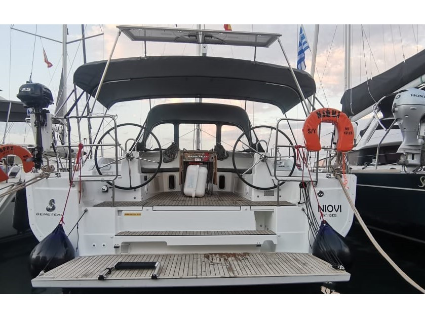 Yacht BENETEAU - Oceanis 40.1 "Niovi"