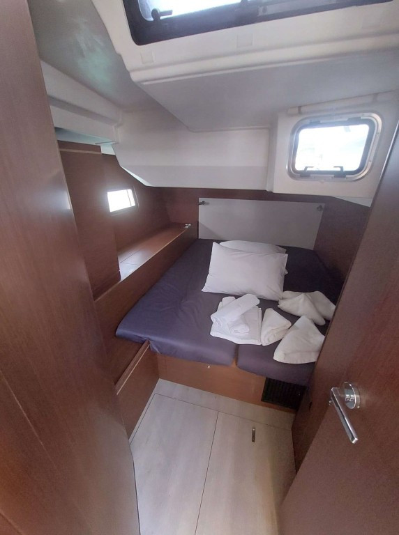 Yacht BENETEAU - Oceanis 51.1 "Omiros"