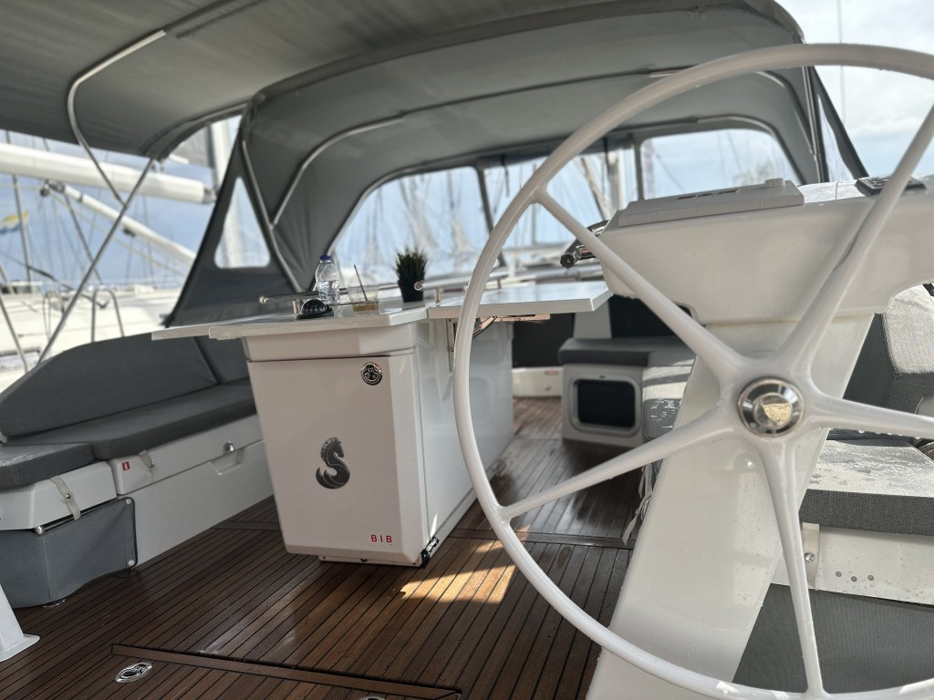 Yacht BENETEAU - Oceanis 51.1 "Okeanos"