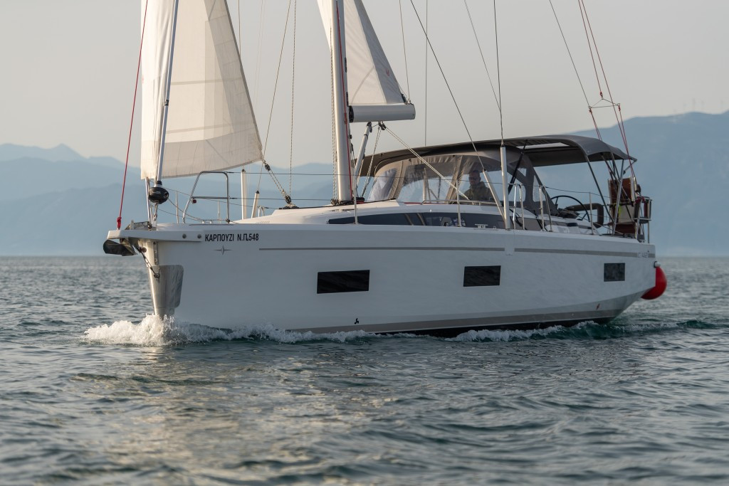 Yacht BAVARIA - C42 "Karpouzi"