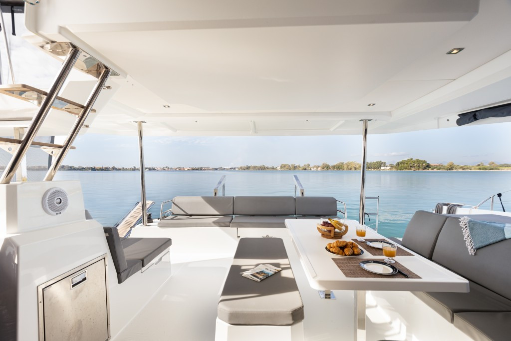 Yacht FOUNTAINE PAJOT - Elba 45 "Vienna Pearl"