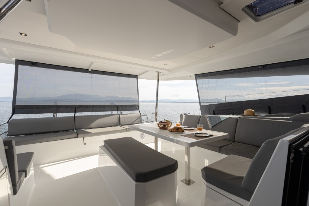 Yacht FOUNTAINE PAJOT - Elba 45 "Vienna Pearl"