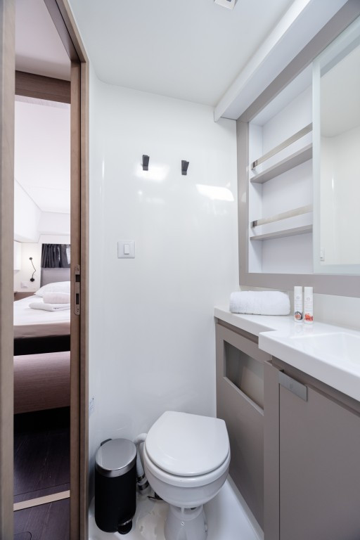 Yacht FOUNTAINE PAJOT - Elba 45 "Vienna Pearl"