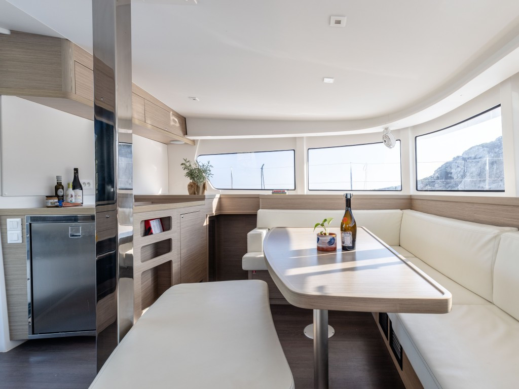 Yacht LAGOON - 42 "Utopia"