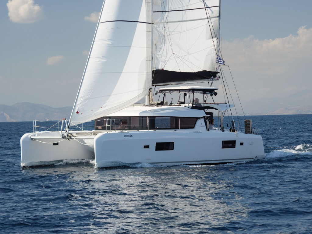 Yacht LAGOON - 42 "Utopia"