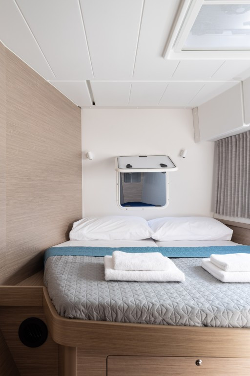 Yacht LAGOON - 42 "Utopia"