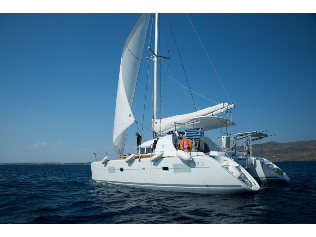 Yacht LAGOON - 380 S2 "Vienna"