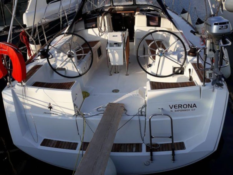 Yacht JEANNEAU - Sun Odyssey 389 "Verona"