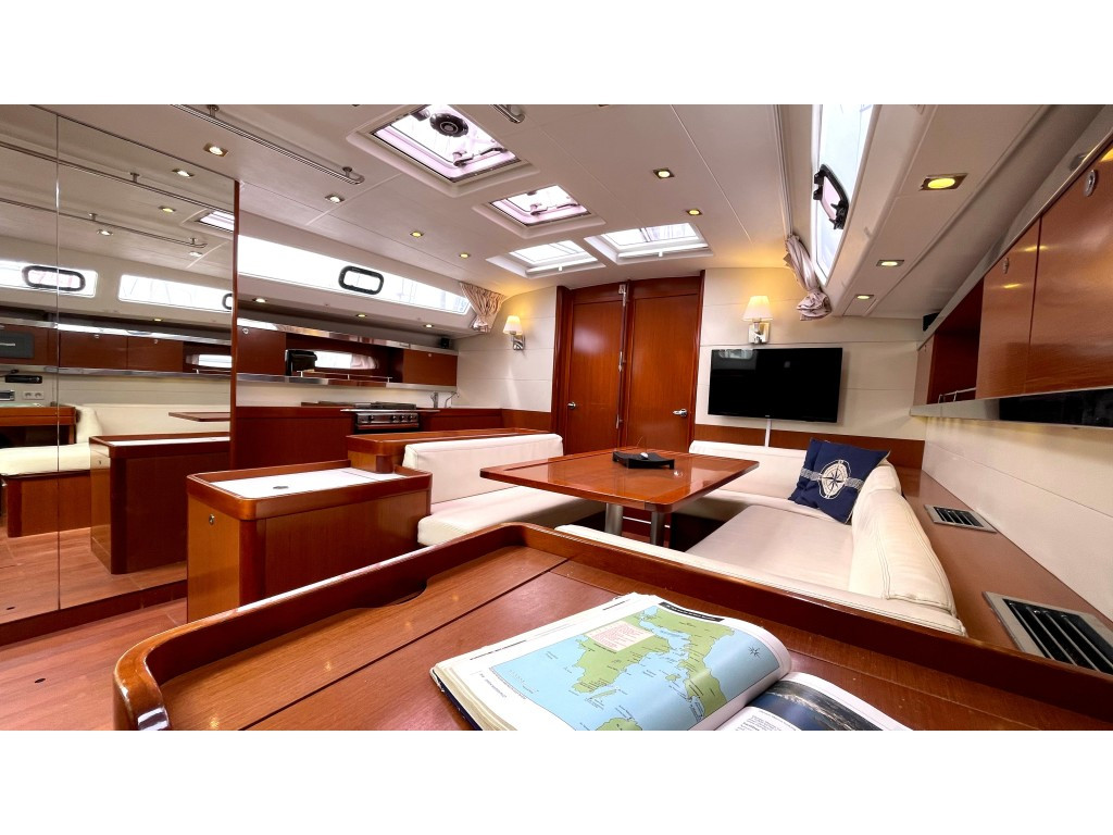 Yacht BENETEAU - Oceanis 50 "Thano"