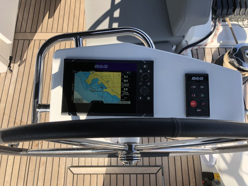 Yacht BENETEAU - Oceanis 51.1 "Salt Water"