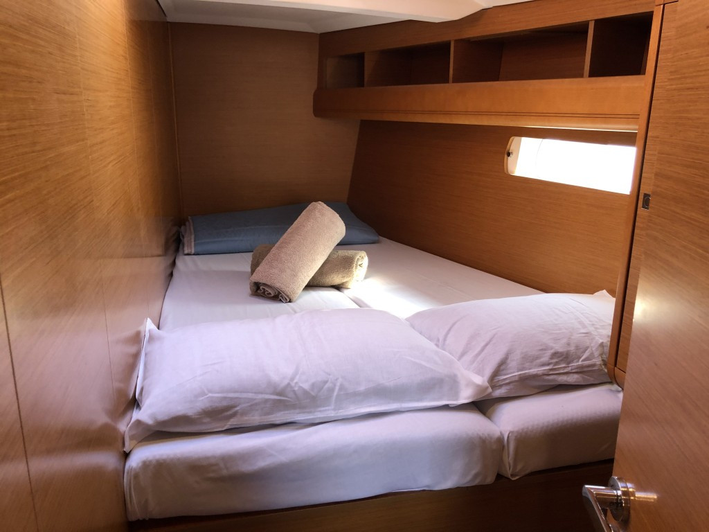 Yacht JEANNEAU - Sun Odyssey 479 "Luna Rossa"