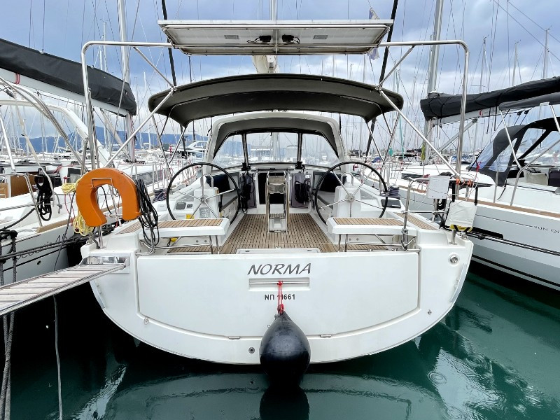 Yacht BENETEAU - Oceanis 41.1 "Norma"