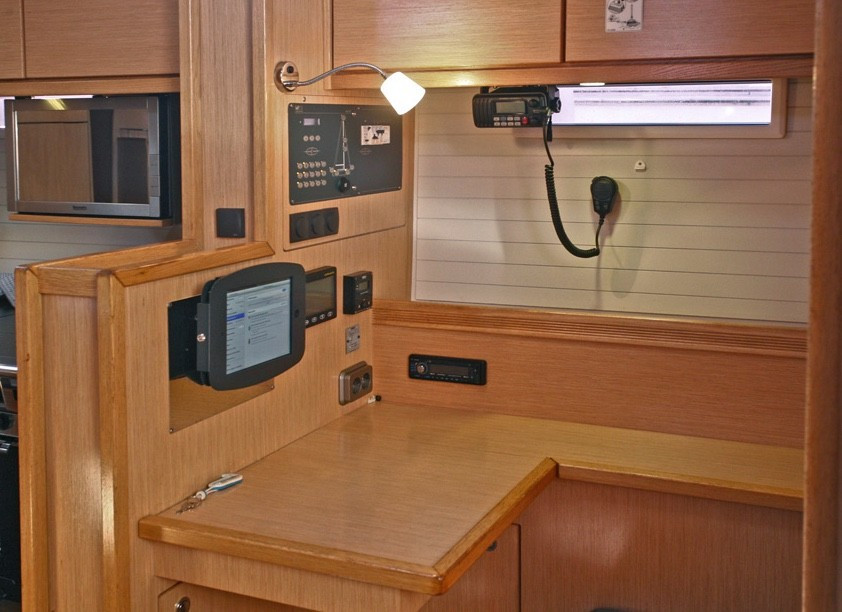 Yacht BAVARIA - 55 Cruiser "Apollon"