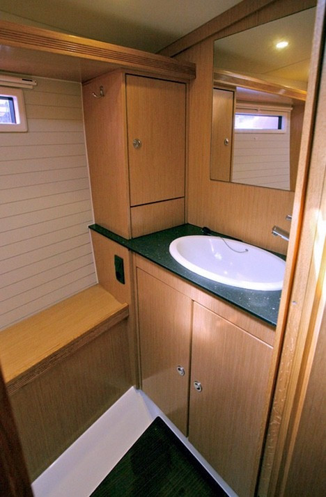 Yacht BAVARIA - 55 Cruiser "Apollon"