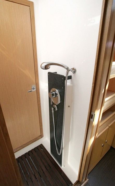 Yacht BAVARIA - 55 Cruiser "Apollon"