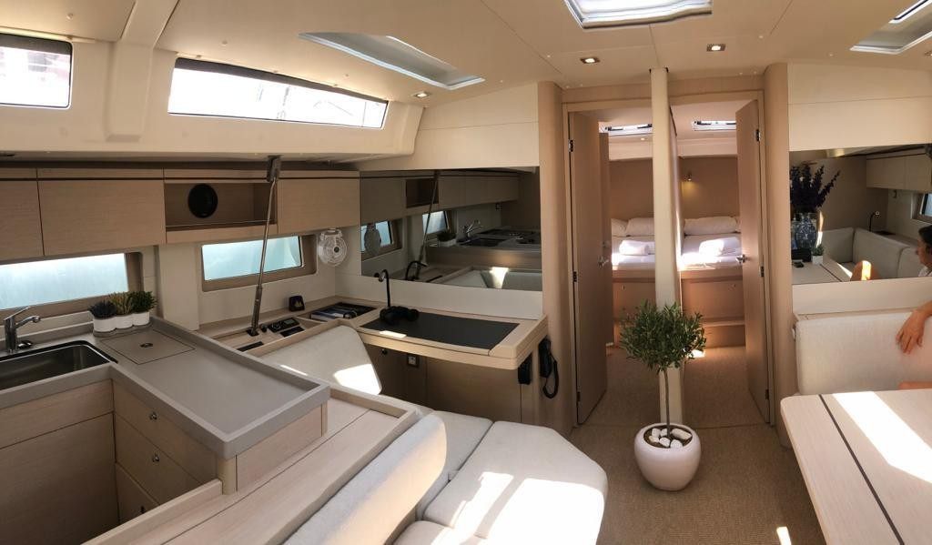Yacht BENETEAU - Oceanis 51.1 "Demilia Star"